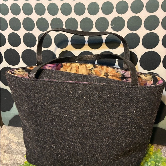 Kate Spade Charcoal Bag with Floral Interior - Picture 4 of 12